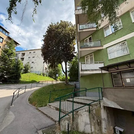 Apartamento Ajri *